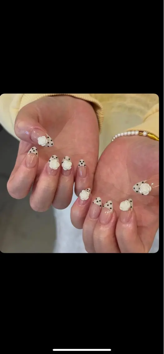 ネイル ハンドネイル NiJi Nailsのネイルデザイン