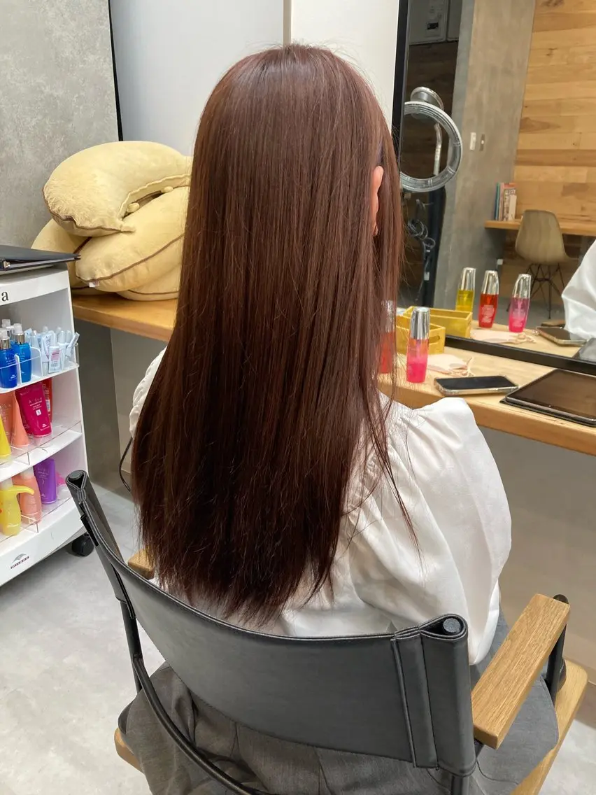 カラー ブリーチ ブラウンカラー ブリーチなしカラー ピンクカラー 樋口 江理香のヘアスタイル