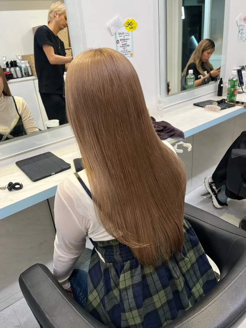 ロング カラー ヘアカラー トリートメント ブリーチカラー 🩵MIZUKIのヘアスタイル