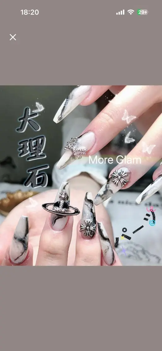 チップ長さだしインスタ人気10本持ち込みデザインつけ放題の写真