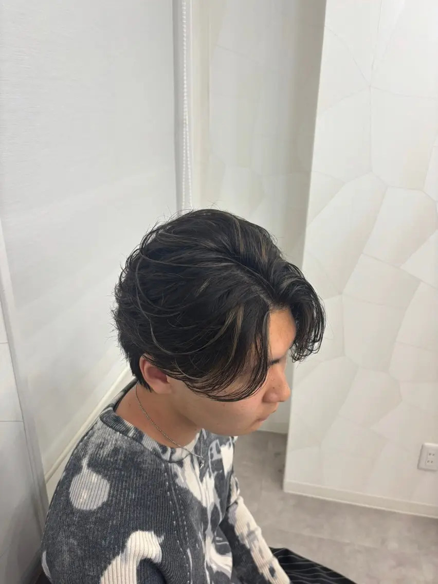 ショート メンズ カット ヘアカラー 縮毛矯正 ヘアセット メンズサロンCLEL hyugaのヘアスタイル