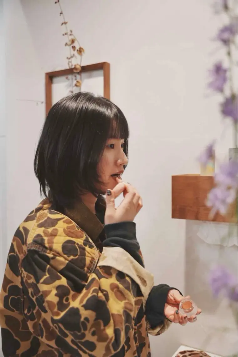 ミディアム 河田 亜理沙のヘアスタイル