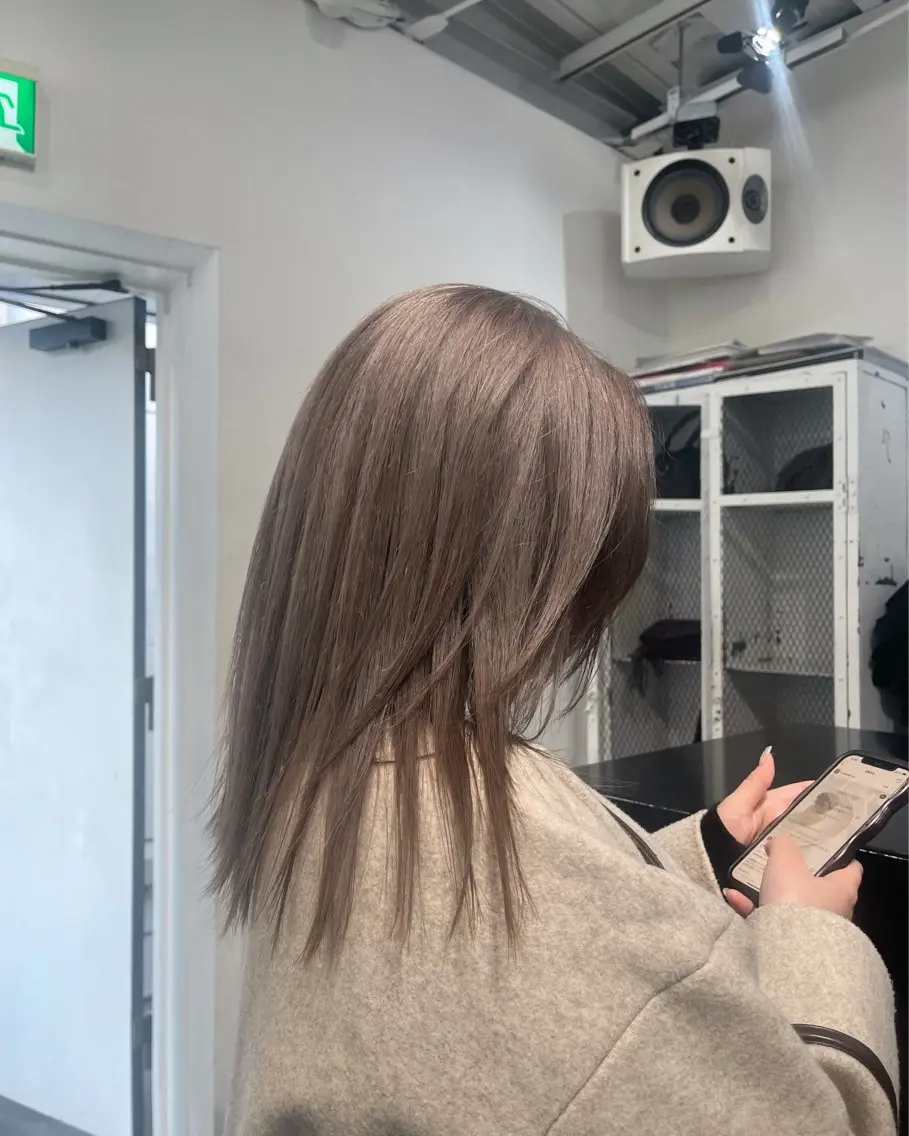 カラー ブリーチ ケアブリーチ ヘアカラー トリートメント ヘッドスパ NENE/GARTE 代官山/渋谷のヘアスタイル