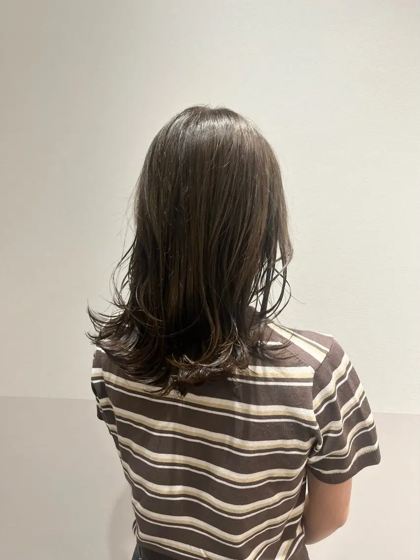 ミディアム 大宮レイヤーカット× 透明感カラー　rioのヘアスタイル