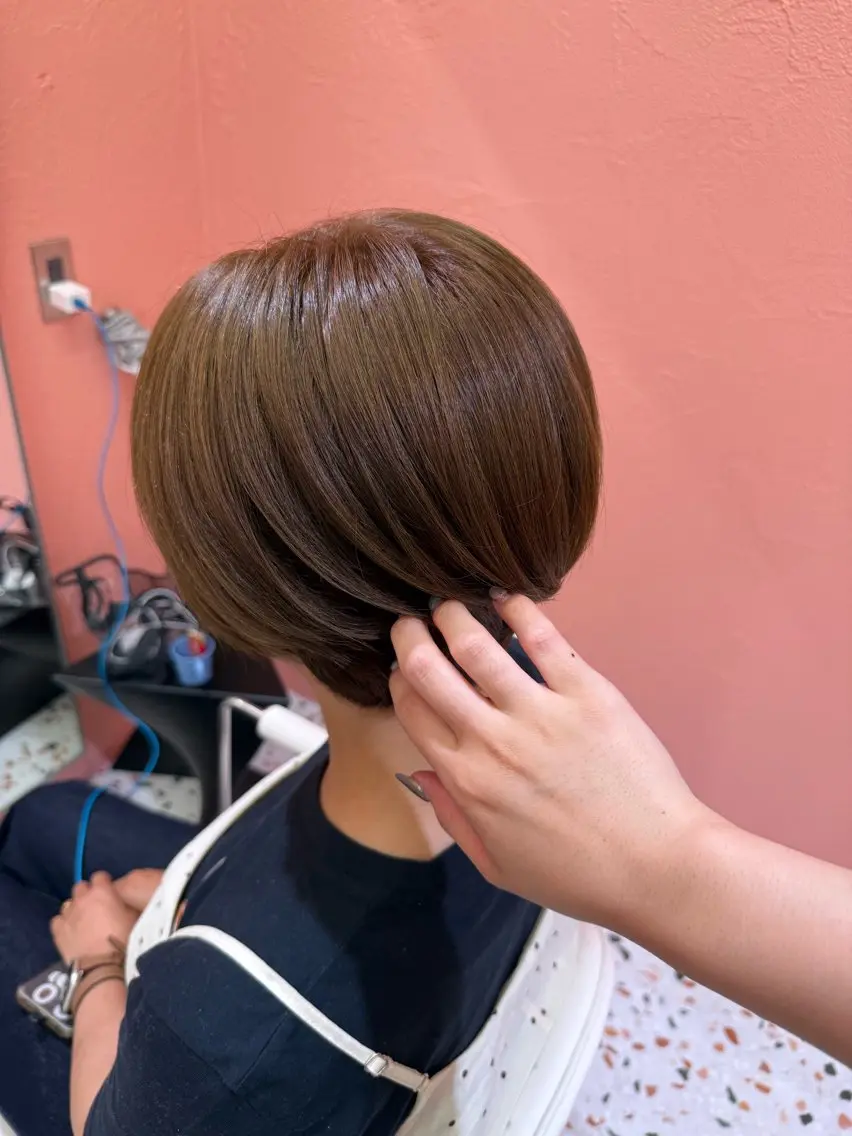 ショート カット ヘアカラー ベージュ🤎/透明感 /ゆき🍀のヘアスタイル