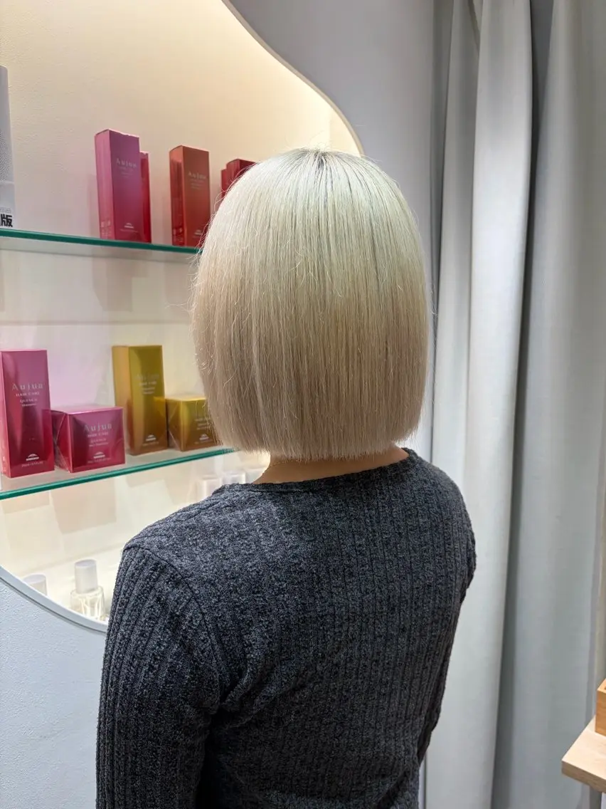ミディアム カラー BLEACH YURINA⭐️のヘアスタイル