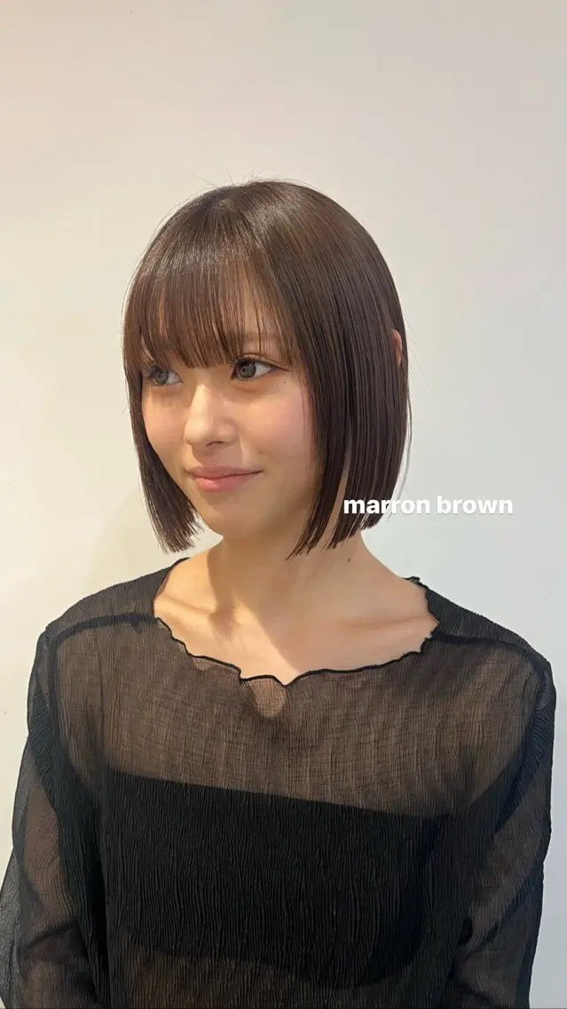ミディアム 目黒 彩花のヘアスタイル