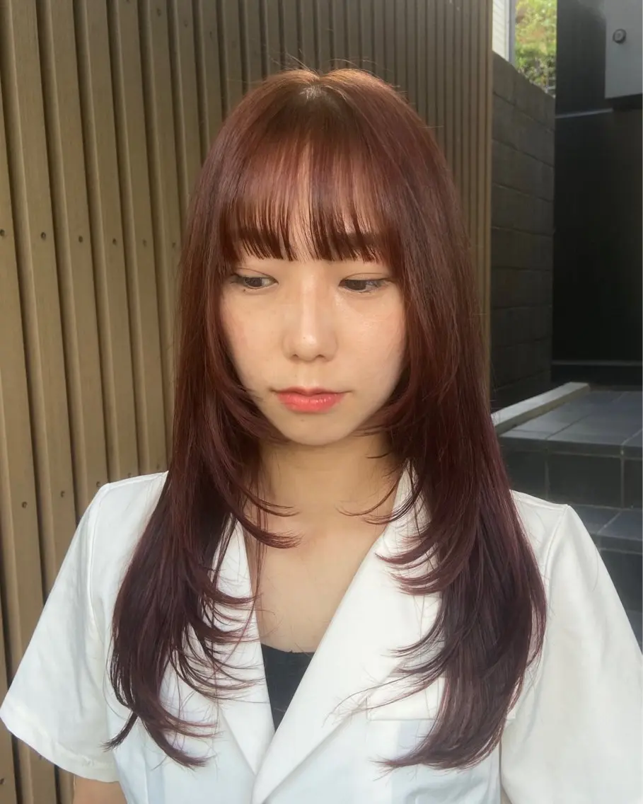 ロング カラー ブラウンカラー ピンクカラー ピンクブラウン 顔周りカット レイヤーカット モデル様募集中 🦴harunaのヘアスタイル
