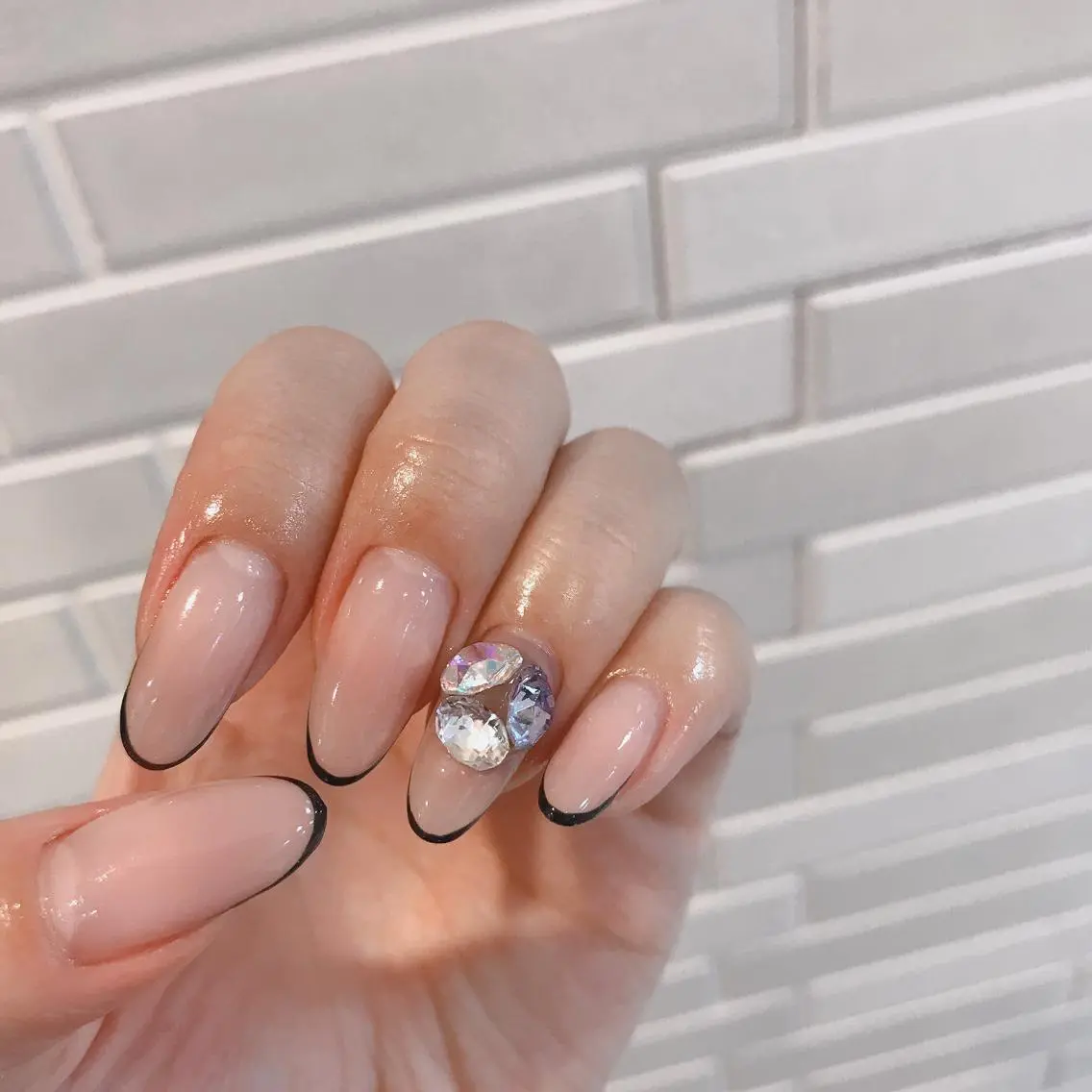 ネイル フレンチネイル Juliusluna FUZUKIのネイルデザイン