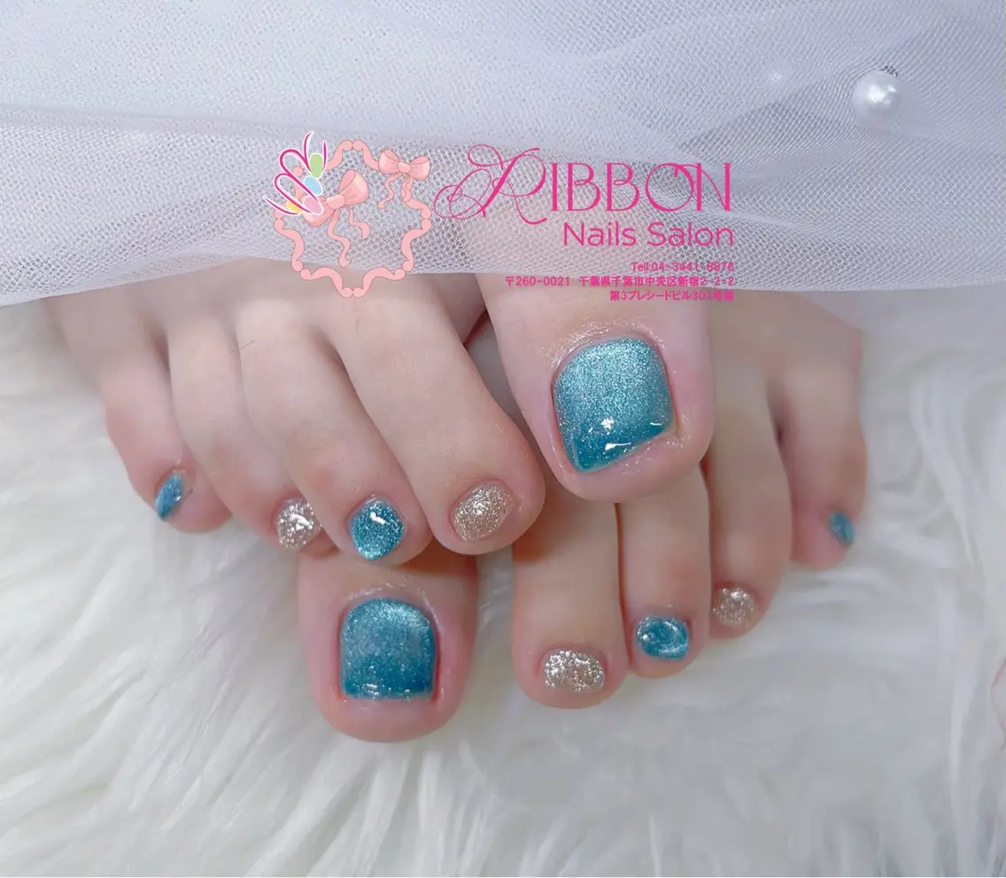ネイル フットネイル フレンチネイル ジェルネイル マグネットネイル 持ち込み フットネイル Ribbonnail salonのネイルデザイン