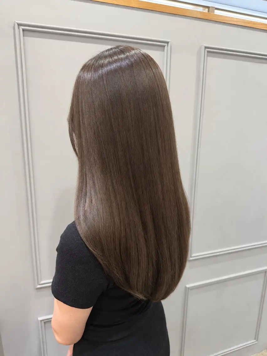ミディアム ヘアカラー トリートメント miloc MOMOKAのヘアスタイル