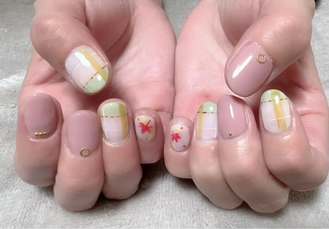 ネイル t. yoshizawaのネイルデザイン