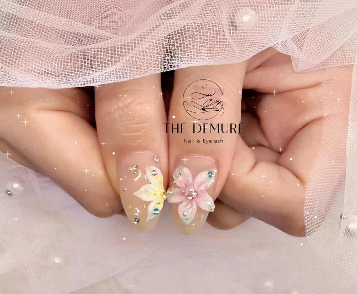 ネイル アートネイル 韓国ネイル マグネットネイル オフィスネイル スカルプネイル ハンドネイル ハンドケア NailDemure 【銀座店】のネイルデザイン