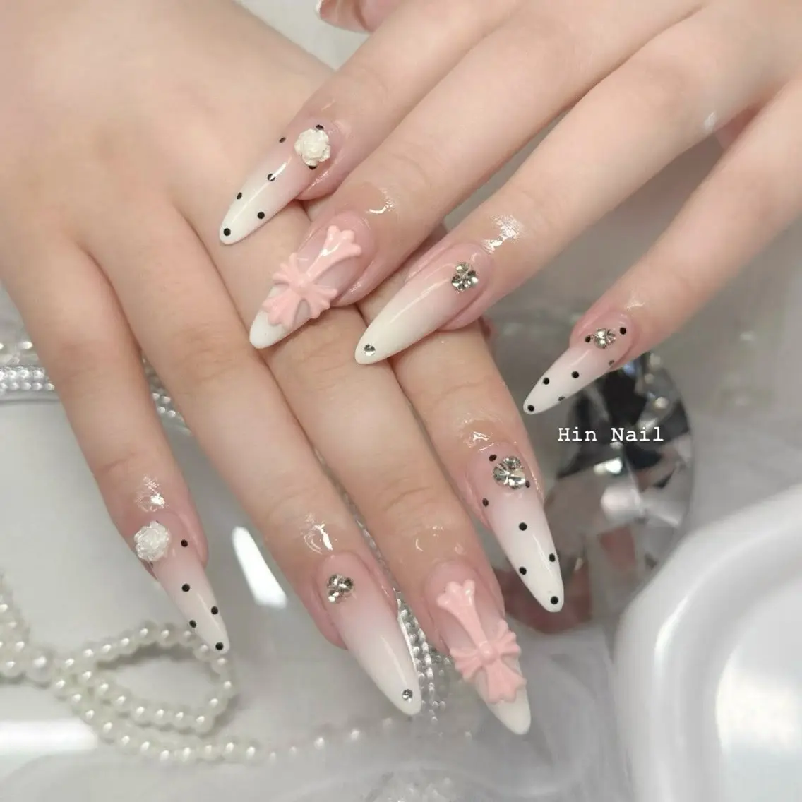 ネイル ハンドネイル HIN NAILのネイルデザイン