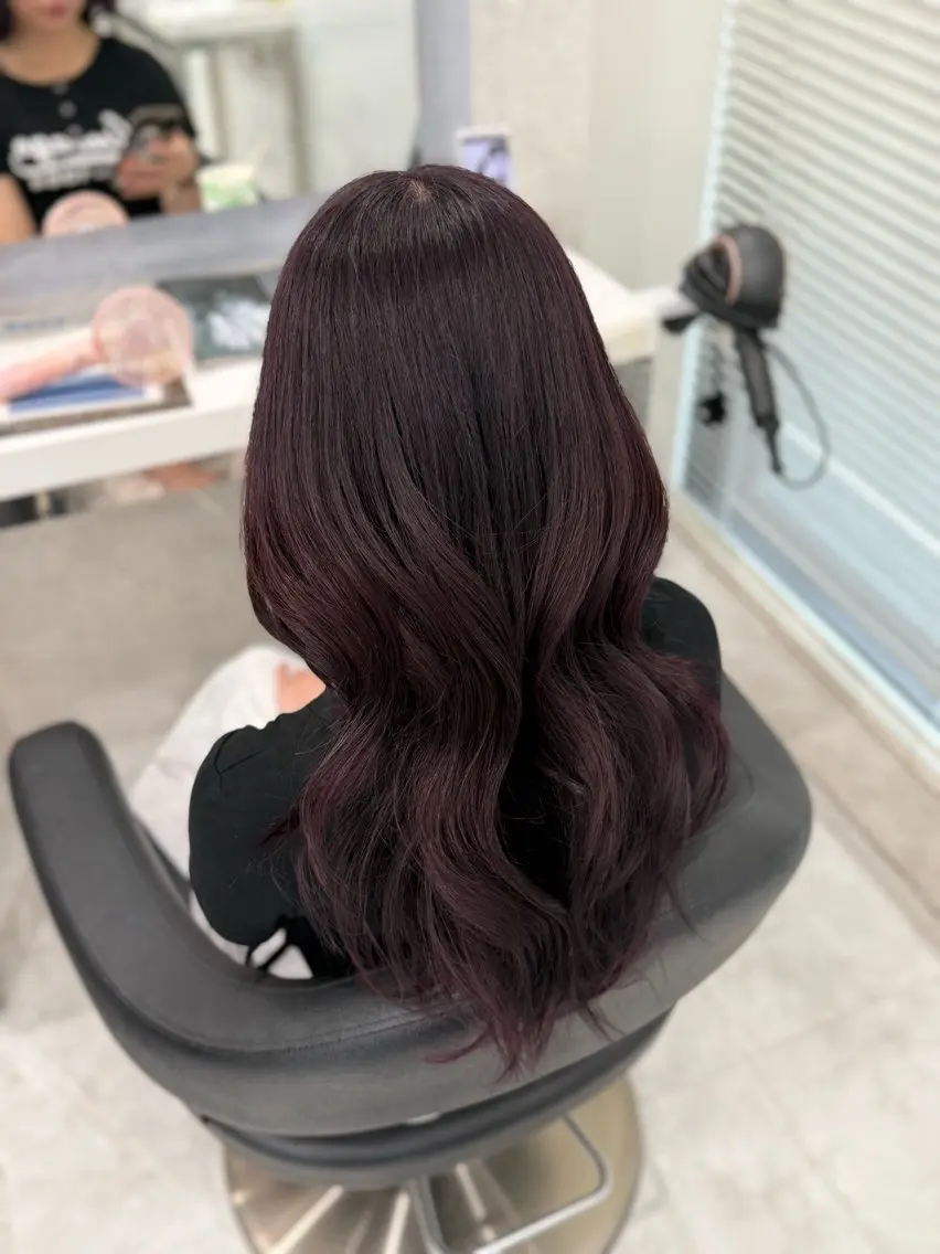 ロング カラー ヘアカラー トリートメント 韓国風透明感カラー /KOUMI🐈‍⬛のヘアスタイル