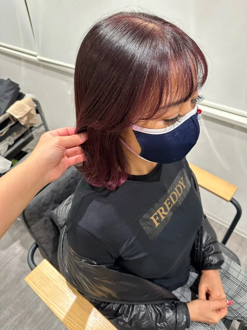 ミディアム カラー ブラウンカラー ピンクカラー ピンクブラウン ローズカラー カット ヘアカラー トリートメント 艶髪レイヤー上田 紗也🇰🇷💗のヘアスタイル