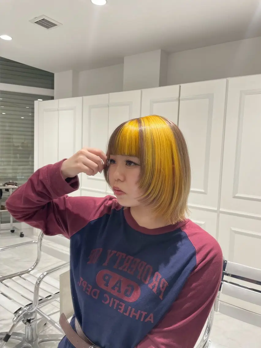 ショート カラー デザインカラー ボブ ウルフカット ウルフボブ NYNY樟葉店 🌟河島 美優🌟のヘアスタイル