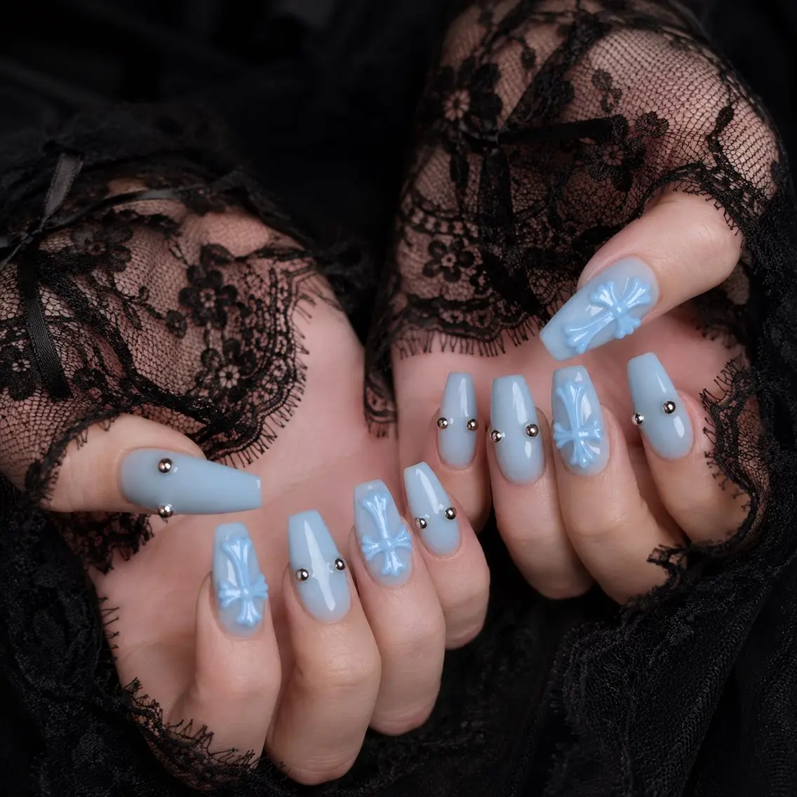 ネイル フレンチネイル ジェルネイル 韓国ネイル マグネットネイル 持ち込み ハンドネイル Royal Nail-RINAのネイルデザイン