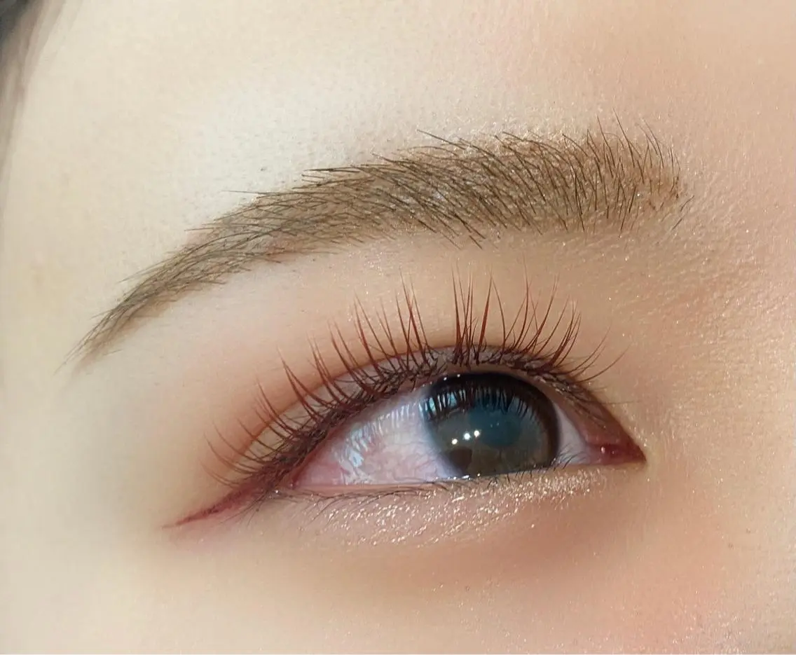 マツエク・マツパ カラーマツエク eyelist mikiのマツエク・マツパデザイン