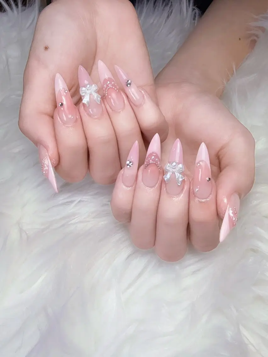 ネイル W·nail salonのネイルデザイン