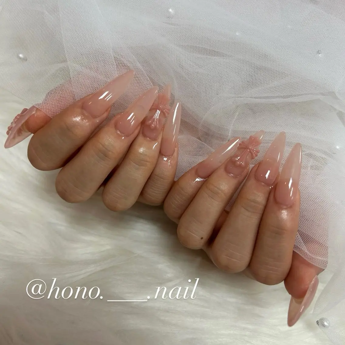 ネイル ハンドネイル NailSalo AriuMのネイルデザイン
