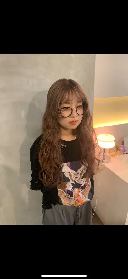 ロング カラー ベージュカラー ピンクカラー ピンクベージュ カット ヘアカラー トリートメント funo. ／透明感カラーのヘアスタイル