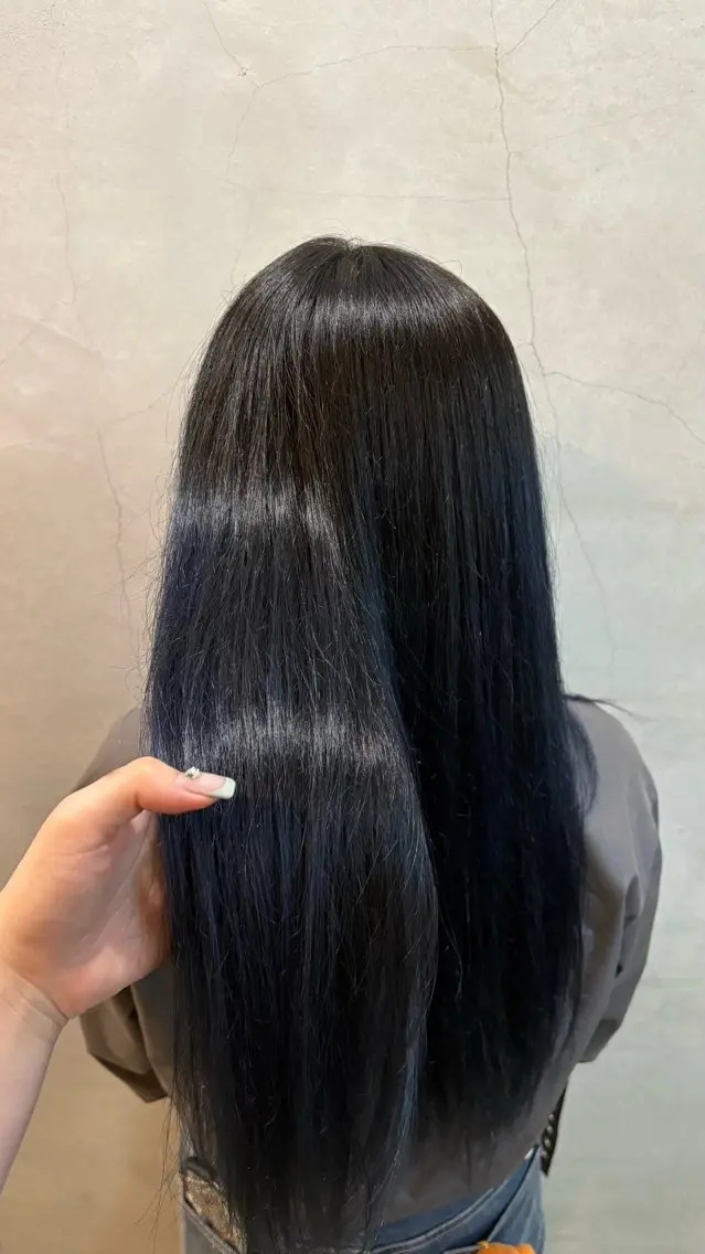 ロング カラー 時森 咲良のヘアスタイル