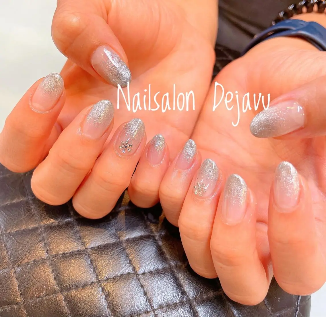 ネイル アートネイル ジェルネイル グラデーション ラメ(グリッター) ラメグラデーション ハンドネイル Nailsalon Dejavuのネイルデザイン