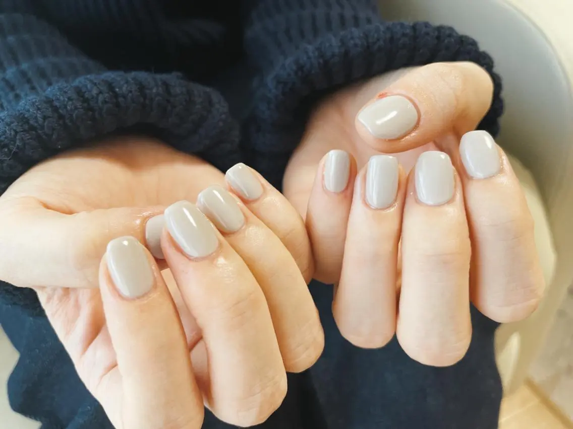 ネイル フットネイル ジェルネイル 韓国ネイル マグネットネイル ミラーネイル ハンドネイル mogunail &blowのネイルデザイン