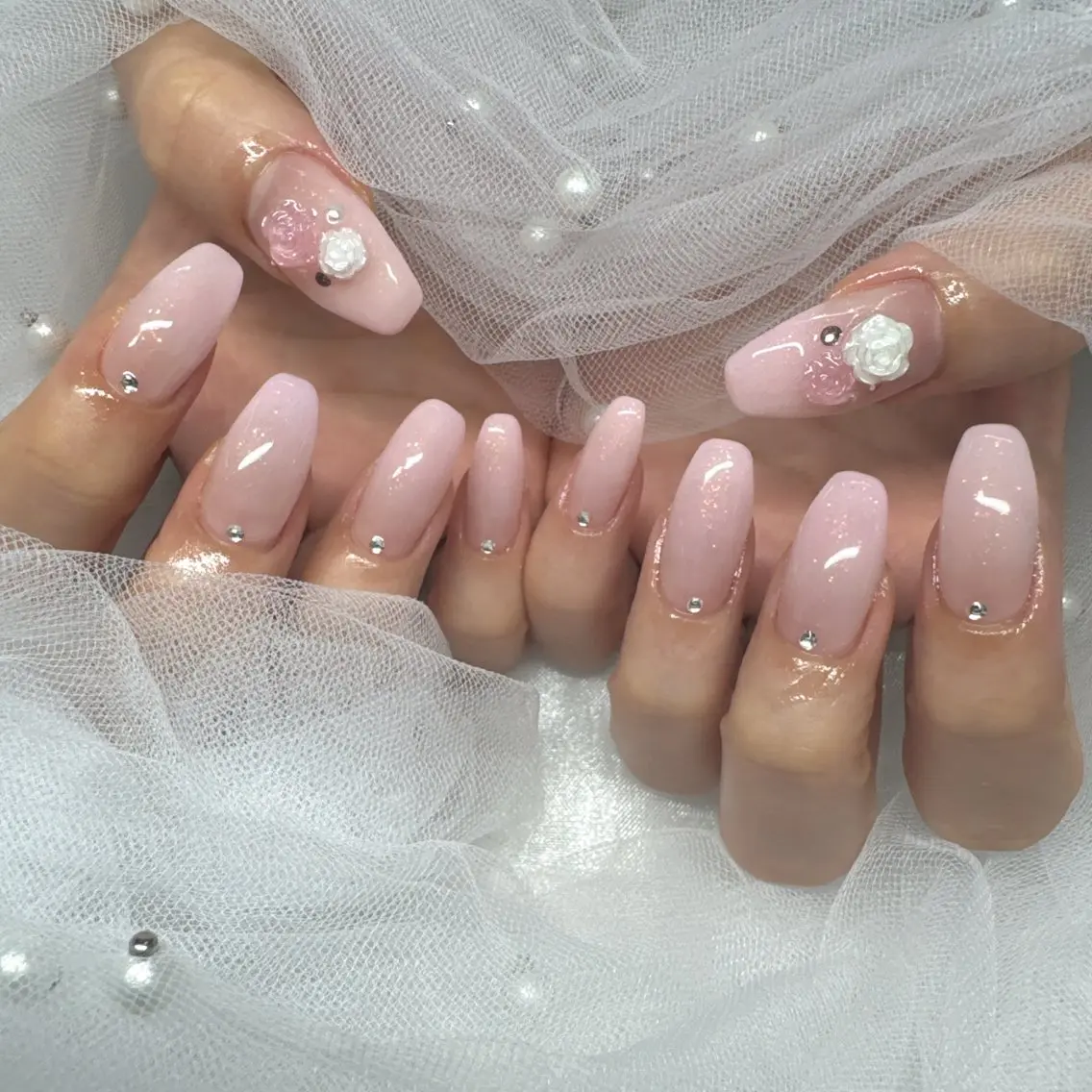 ネイル ハンドネイル ☁️BLITZ 🎀笠原雪音🎀のネイルデザイン