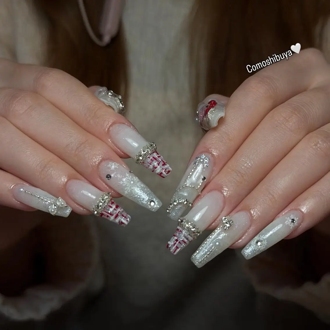ネイル フレンチネイル グラデーション 韓国ネイル マグネットネイル シンプルネイル ハンドネイル CoMo Nailのネイルデザイン