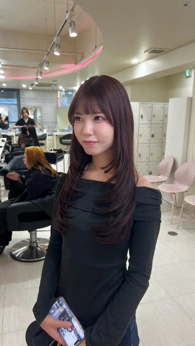 ロング カラー ヘアアレンジ ヘアカラー 韓国レイヤー&ピンク 艶髪🩶maikoのヘアスタイル