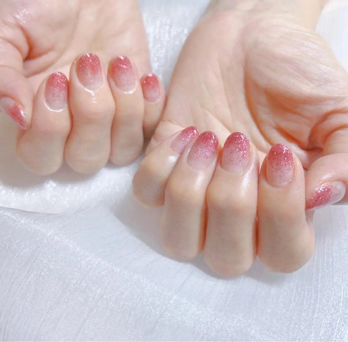 ネイル オーロラネイル フットネイル フレンチネイル ジェルネイル 韓国ネイル ハンドネイル ハンドケア 【ENサロン】 Rei🎀Nailのネイルデザイン