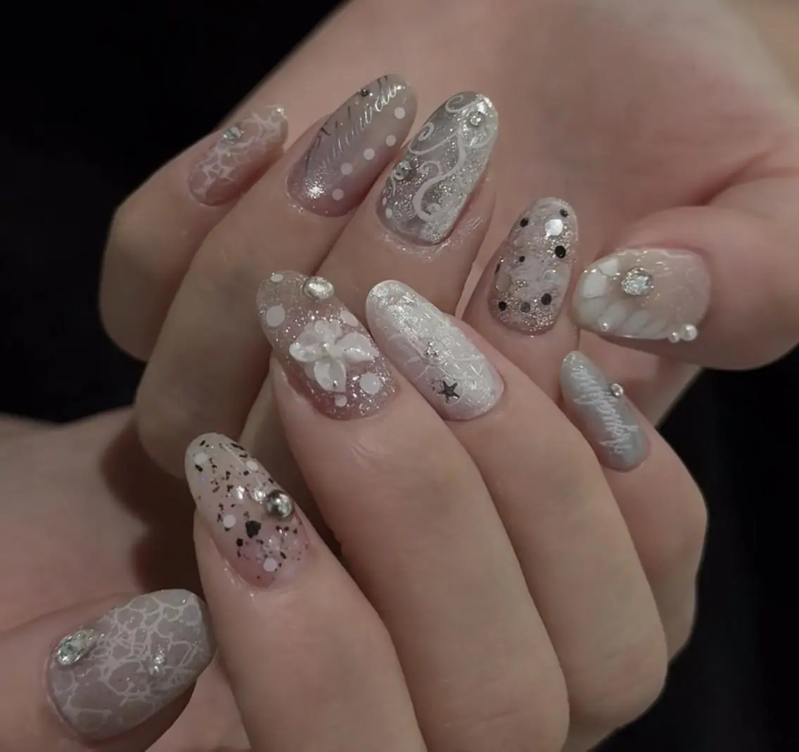 ネイル ハンドネイル ハンドケア 🍑 momo_nailのネイルデザイン