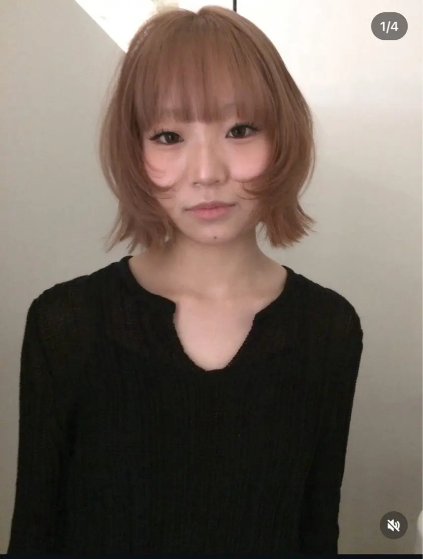 ショート カラー 山田 麻椰のヘアスタイル