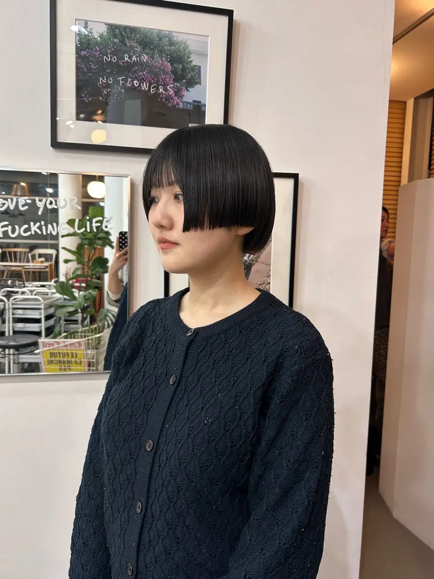 ショート かがやしづ ⭐️ベージュのヘアスタイル