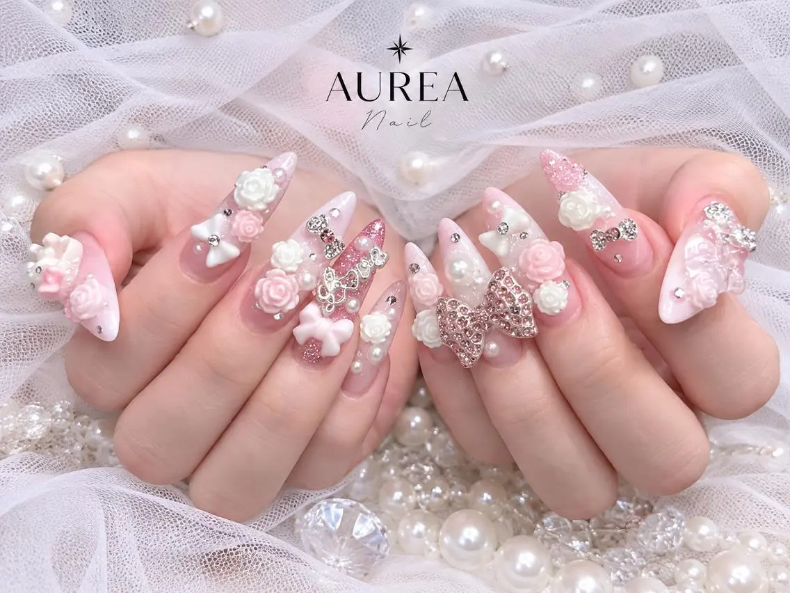 ネイル Mina Aurea Nailのネイルデザイン