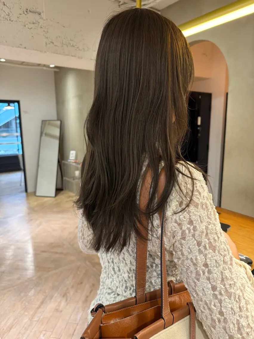 ロング 透明感カラー ラベンダー🤍エリコのヘアスタイル
