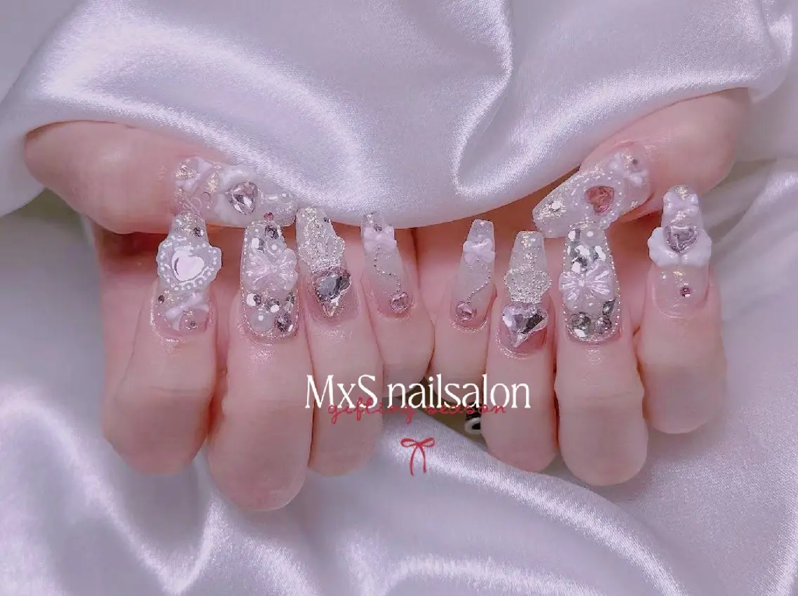 ネイル ハンドネイル ハンドケア Sol Nail ミネのネイルデザイン