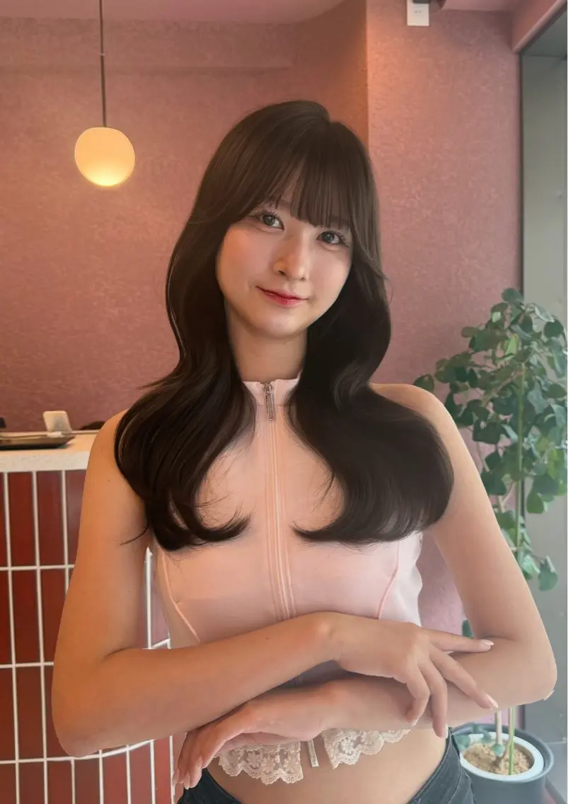 ロング 韓国風カラー くびれヘア 顔まわりレイヤー 顔周りカット 髪質改善 ヘアカラー トリートメント 透明感カラー♡ 原宿美容室¦Rinaのヘアスタイル
