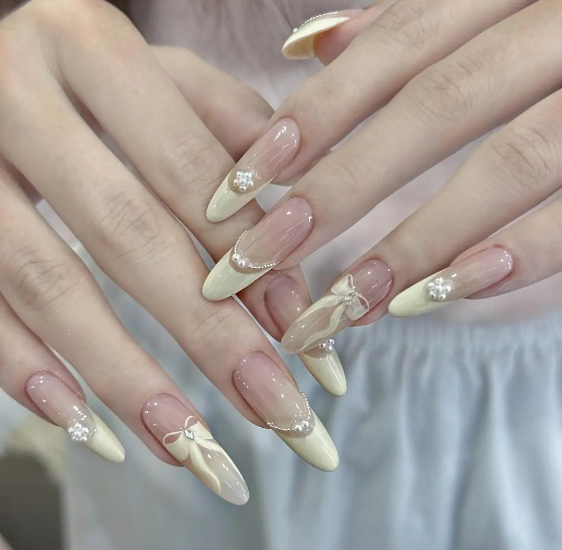 ネイル ハンドネイル 🎀 KiKi_nailのネイルデザイン