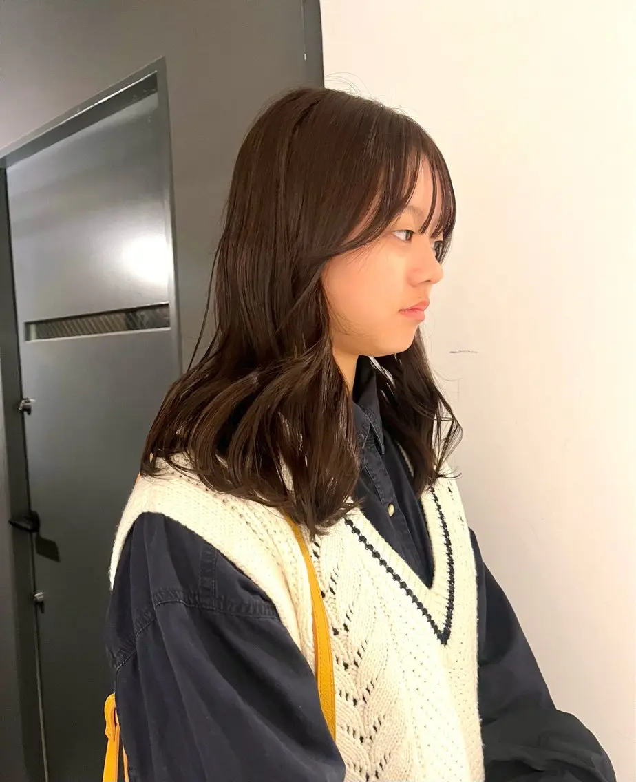 セミロング 卒業式のヘアスタイル カット ヘアカラー トリートメント あやか/ベージュ /透け感カラーのヘアスタイル