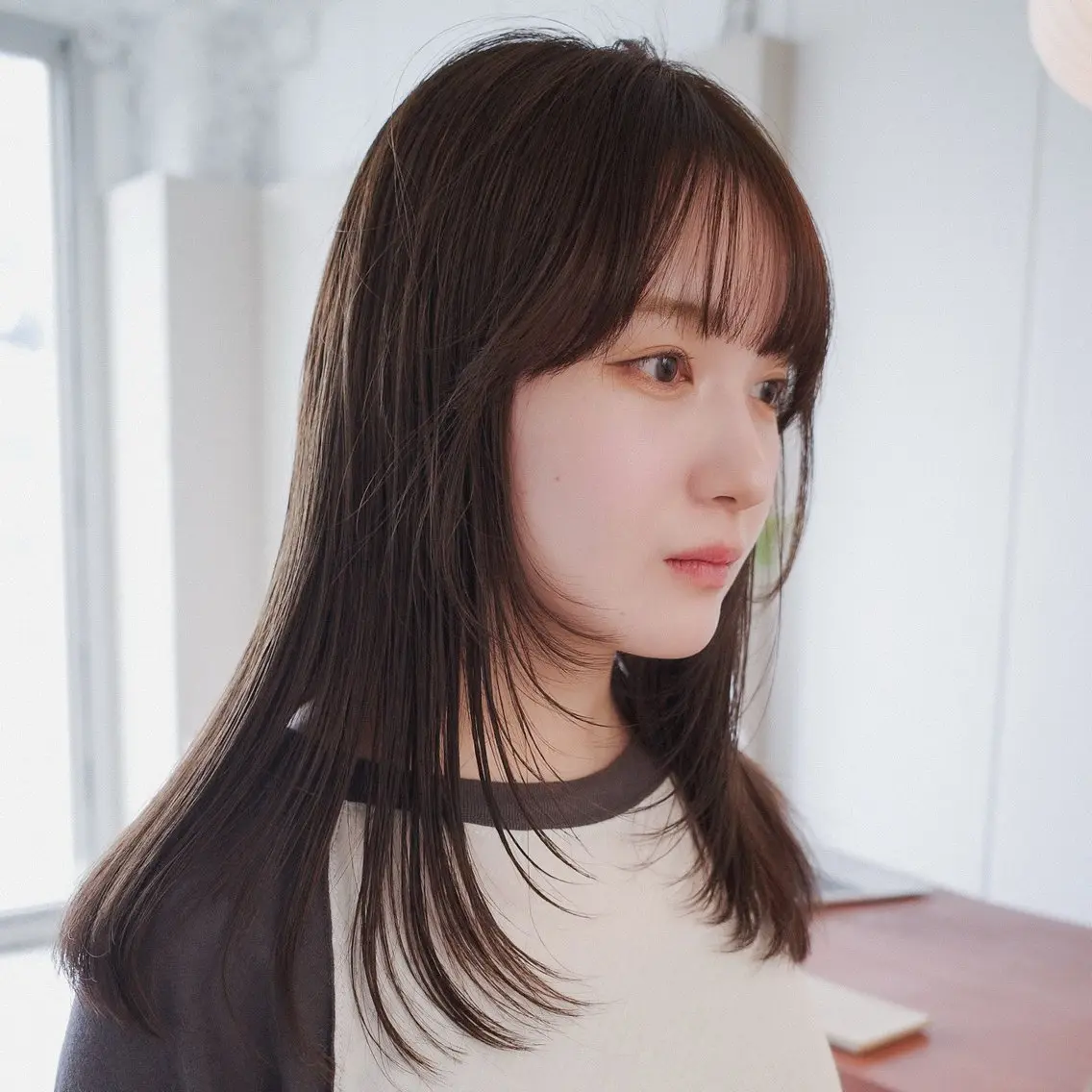 ロング mei .のヘアスタイル