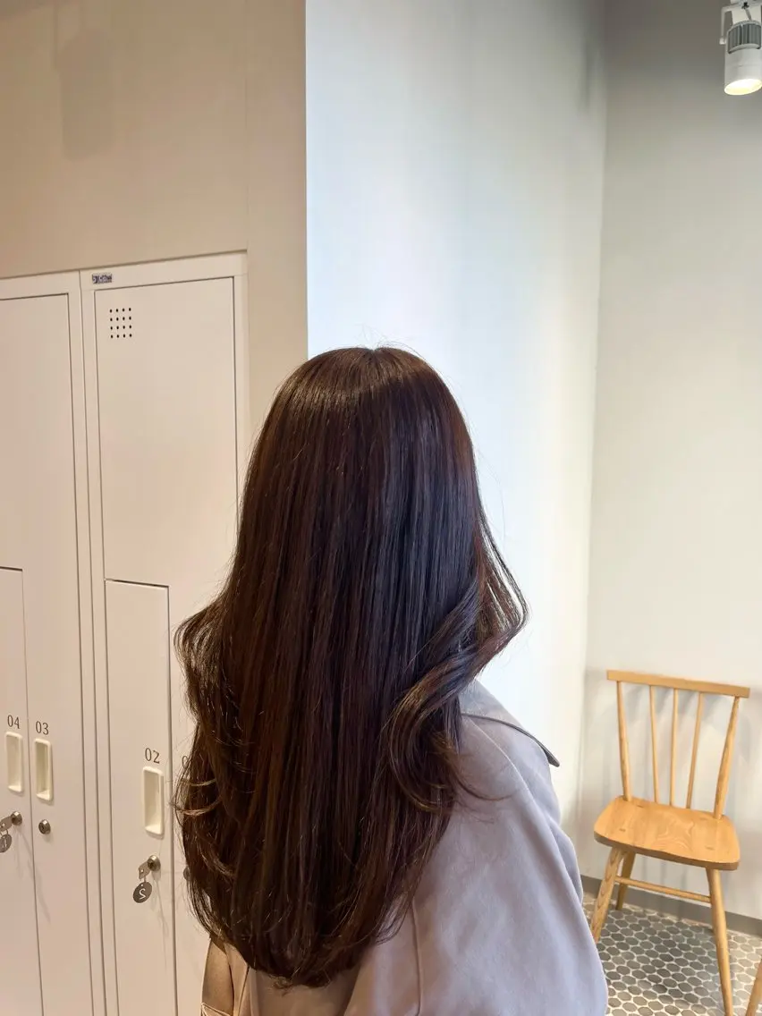 ロング アッシュ アッシュブラウン レイヤーカット カット ヘアカラー トリートメント 大宮レイヤーカット× 透明感カラー　rioのヘアスタイル