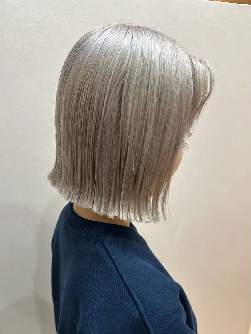 ミディアム カラー 🫧suzuno 🫧ブリーチ強化のヘアスタイル