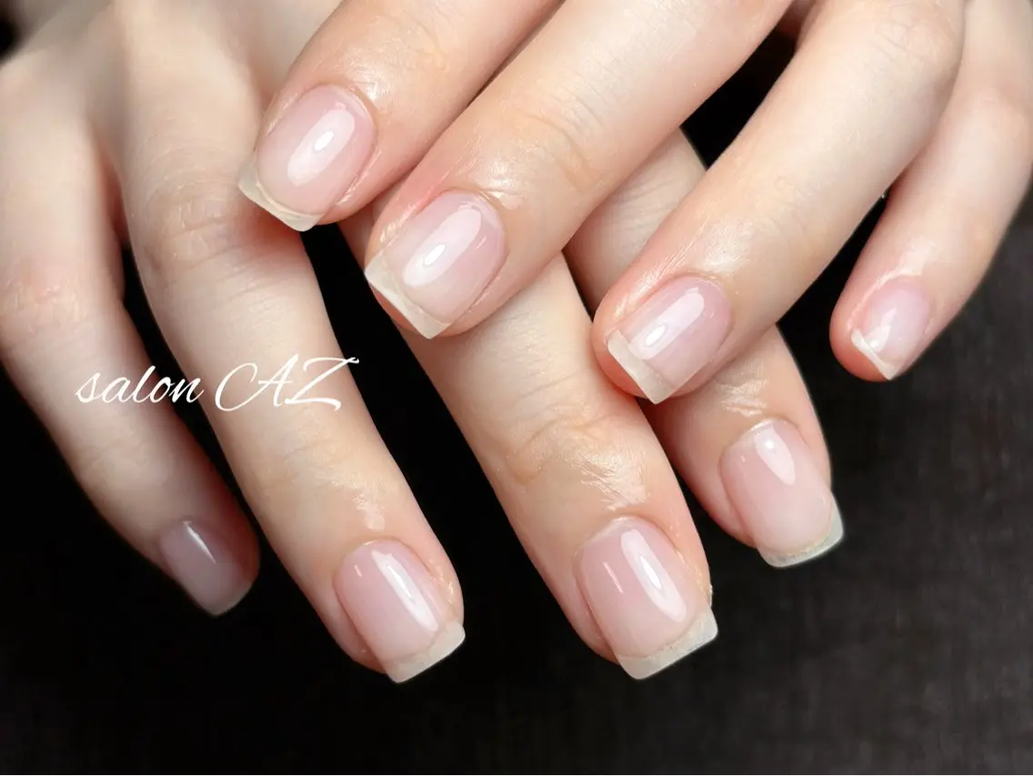 ネイル アートネイル 長さ出し フットネイル フレンチネイル ジェルネイル salon AZのネイルデザイン
