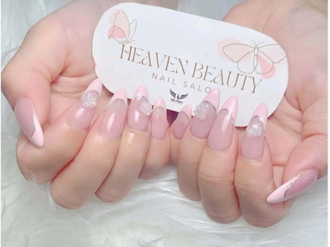 ロング 韓国風ヘア ハンドネイル ハンドケア HEAVEN Nail 池袋のネイルデザイン