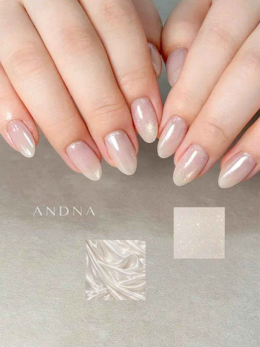 ネイル ミラーネイル ホワイト ハンドネイル Kinuko / ANDNAのネイルデザイン