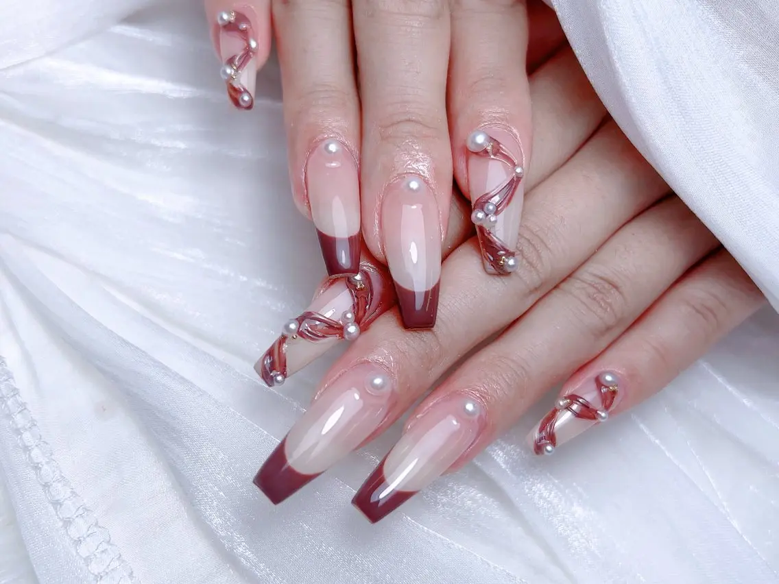 ネイル ハンドネイル M🌷nail 長さだし専門店のネイルデザイン