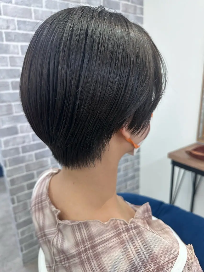 ショート ボブ レイヤーカット ショートヘア トリートメント カット トリートメント Noyヨシモト ヒロトのヘアスタイル